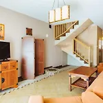 U Barbary Farm stay *