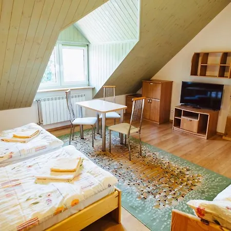 Κατάλυμα σε φάρμα U Barbary *